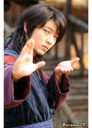 Актёр Ли Джун Ки 09.02.24
