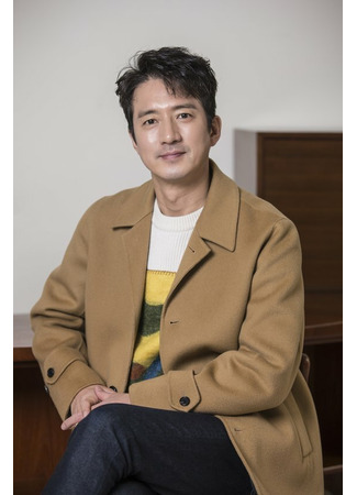 Актёр Чон Джун Хо 09.03.24