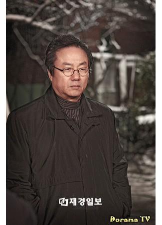 Актёр Чон Дон Хван 11.03.24