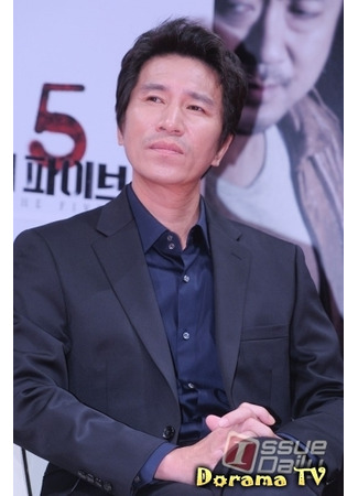 Актёр Син Чжон Гын 11.03.24